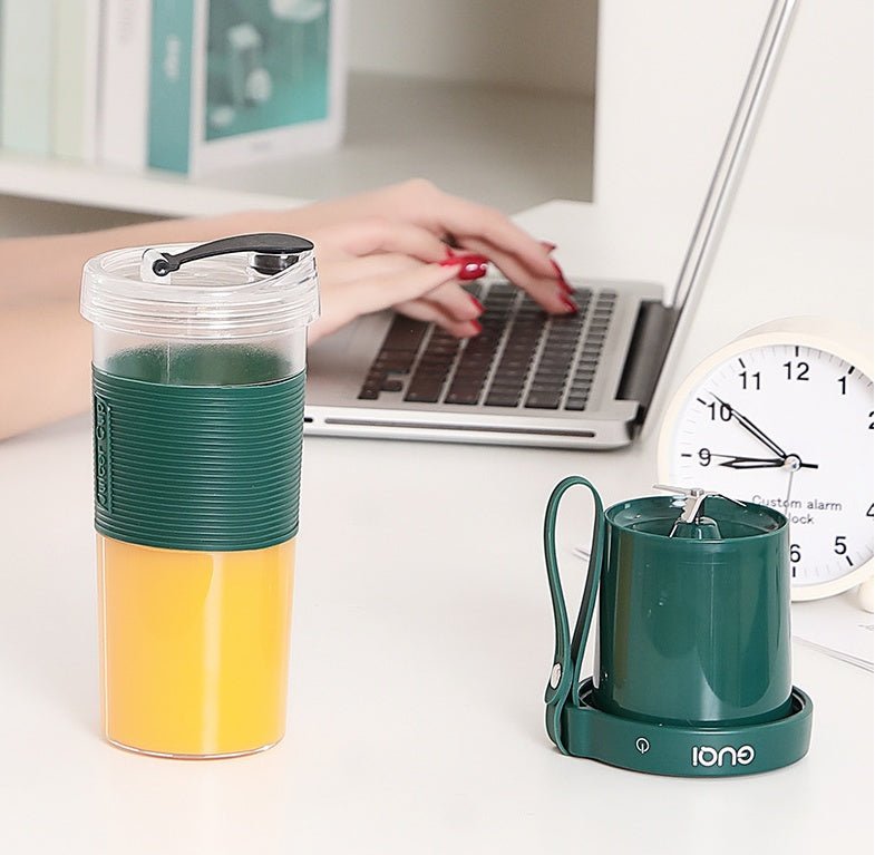 Mini Portable Blender Fruit Juicer - Infinite Celebrationselectric blenderInfinite CelebrationsInfinite Celebrations