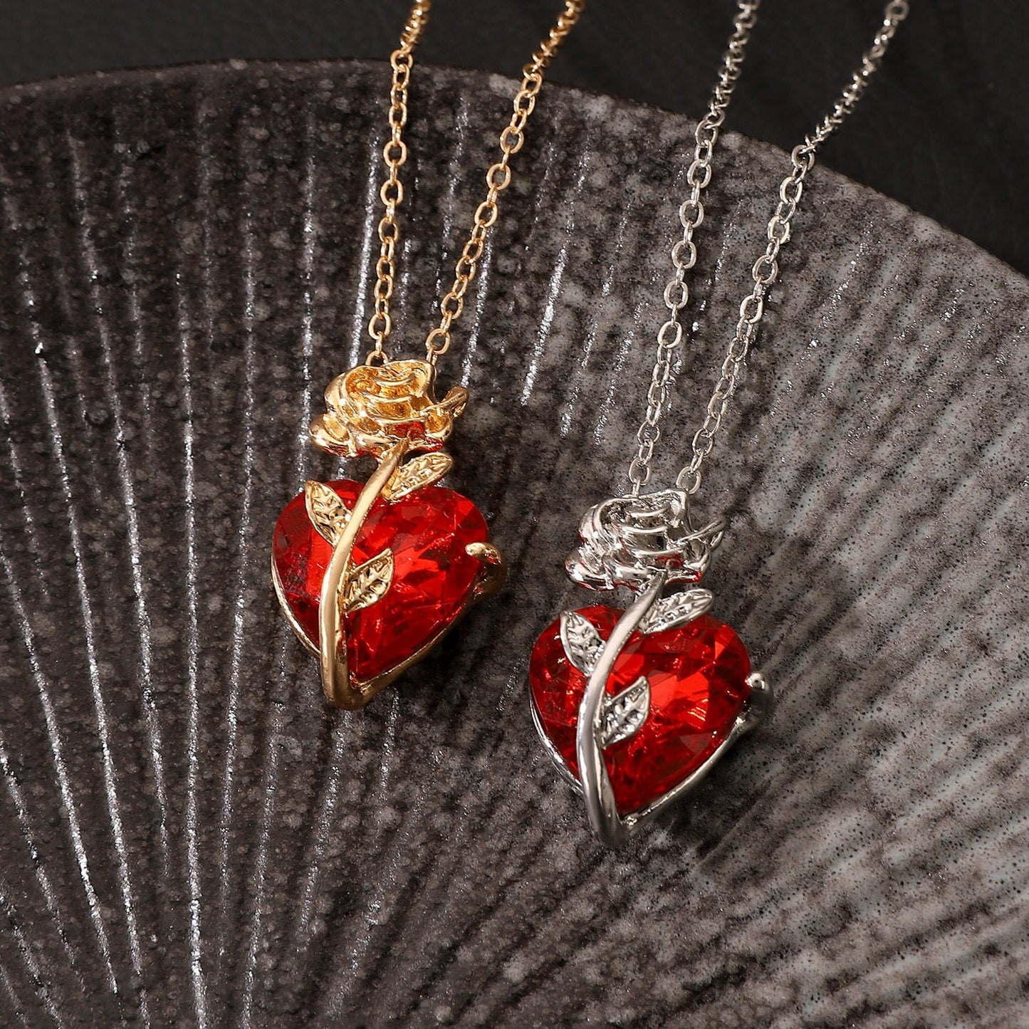 Rose Love Necklace For Valentine's Day - Infinite CelebrationsjewelryInfinite CelebrationsInfinite Celebrations